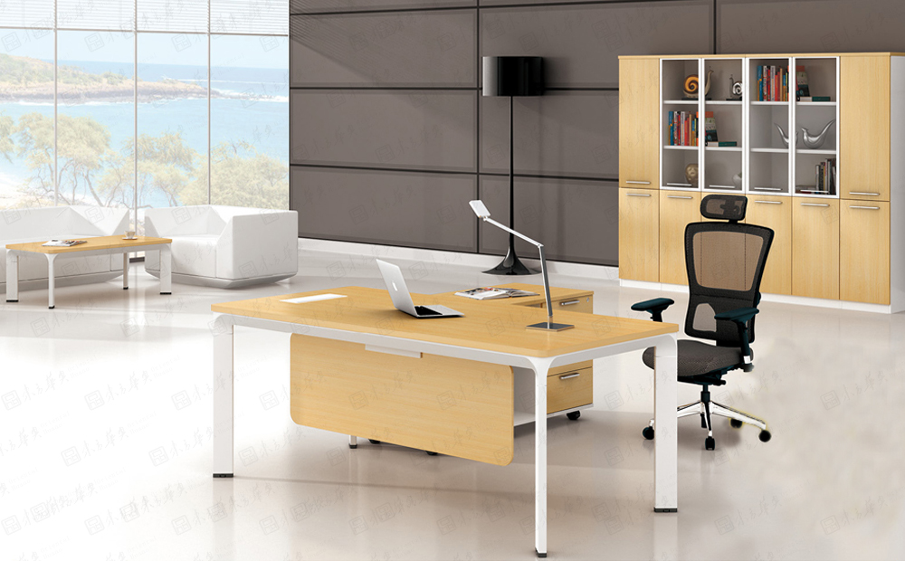 �k���_|�r�д���_|�k���Ҿ�|Thomas|�F�����s�OӋ�ϰ��k����������_���ϰ��������������������������� CG-Thomas