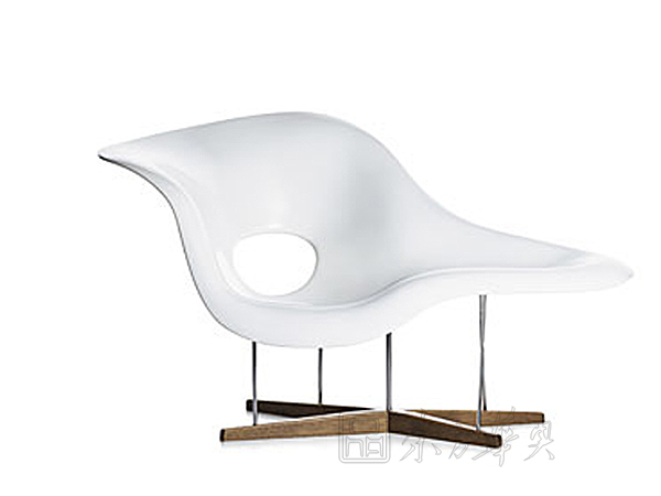 �F���������e��|�������e��|�k���Ҿ�|�F����|�������F���Σ�������������e�� CG-Eames-XXY1