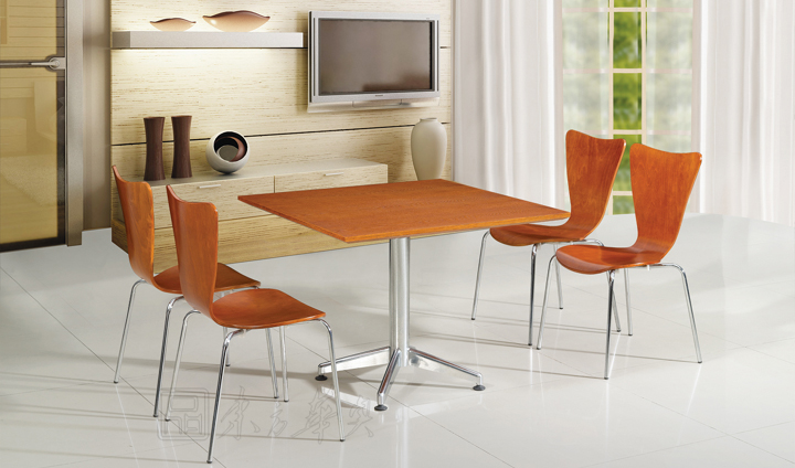 ��ľ����