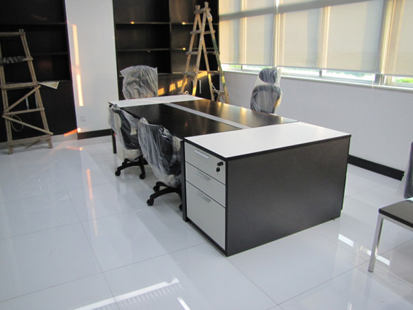 �����_˹adidas�k�����b�޹��̰���